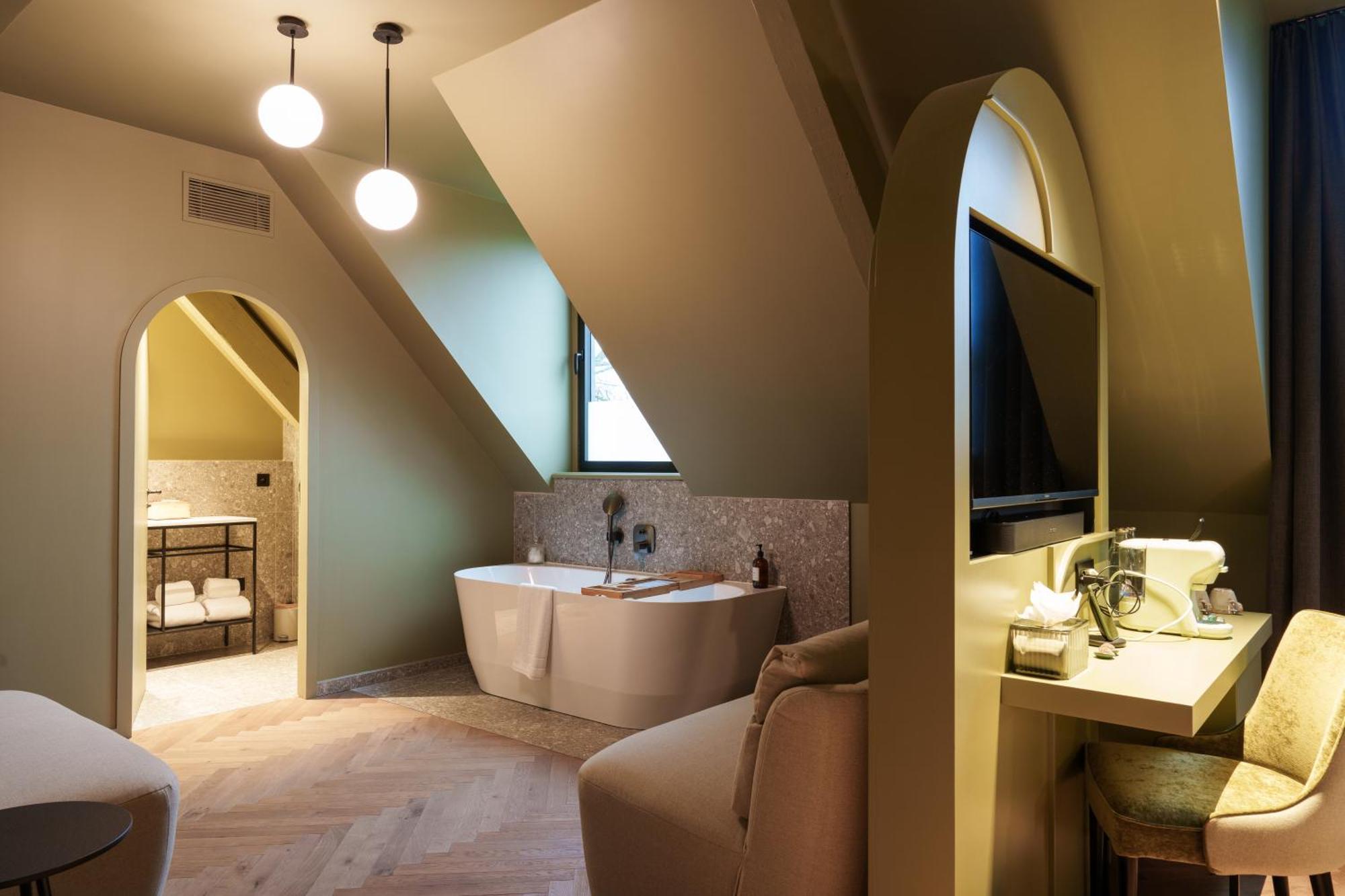 Hotel Bienheureux à Wasquehal Extérieur photo